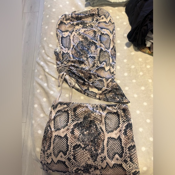 Missguided Set - Picture 2 of 2